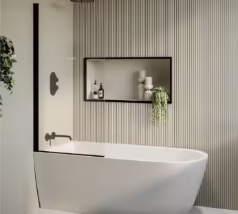 Freestanding Shower Bath Single Ended Left Hand Corner with Black Bath Screen 1650 x 800mm – Amaro