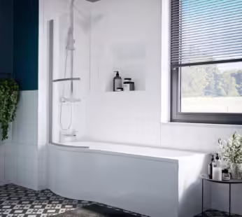 P Shape Shower Bath Left Hand with Front Panel & Chrome Bath Screen 1700 x 850mm – Portland